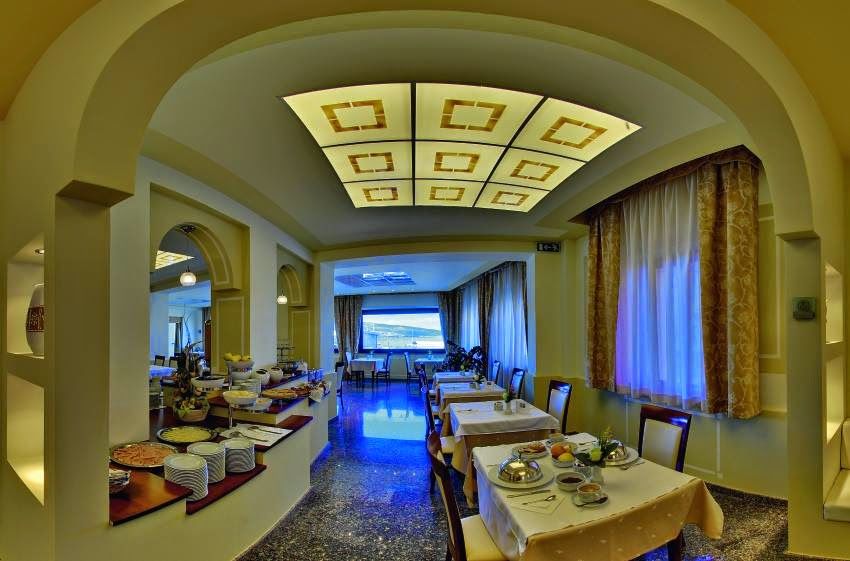 Hotel Corallo Isola Rossa Restaurant photo